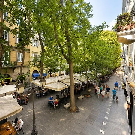 Il Salotto Di Sanga Appartement
